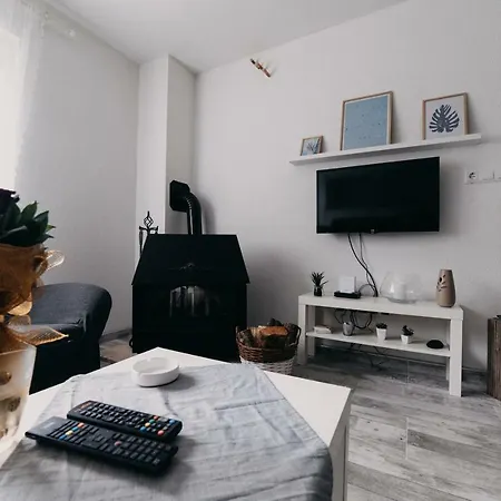 Apartment Ena *